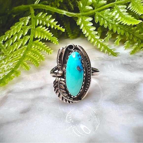 Vintage Handmade Turquoise Ring Solid 925 Sterling Silver Feather design Small - Picture 2 of 7
